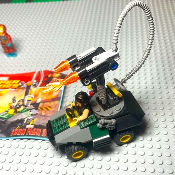 Lego 76008 - Picture 4 of 9